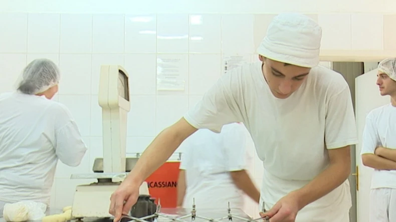 Centri za dualono obrazovanje