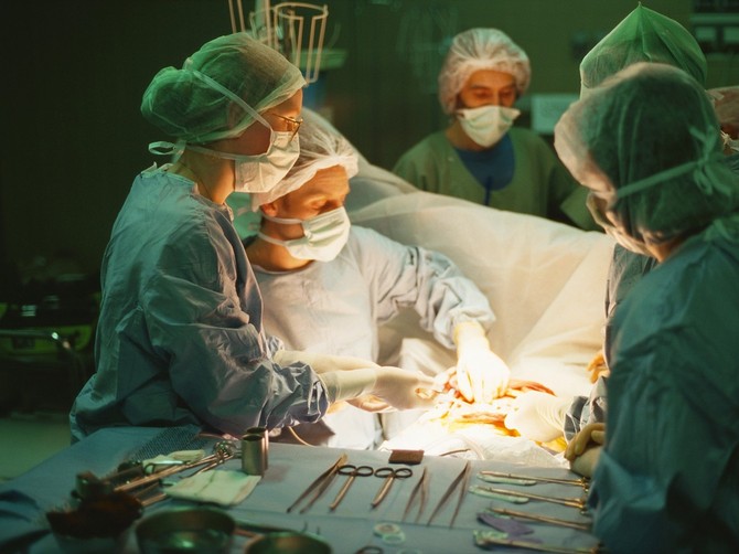 Ovaj izuzetno složen medicinski zahvat obavljen je u bolnici „Santa Ana“ u Torinu i trajao je 12 sati