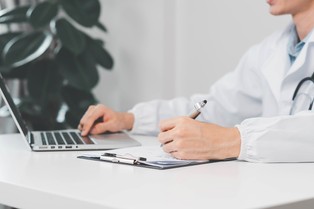 Awaria systemu e-zdrowia naprawiona. Co dalej z receptami i skierowaniami? [AKTUALIZACJA]