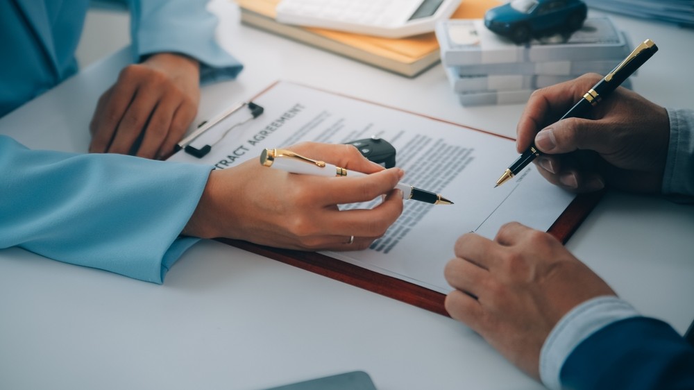 Cum îți protejezi cash-flow-ul cu o asigurare de credit comercial pentru afaceri: când ai nevoie de o poliță de asigurare de credit comercial?