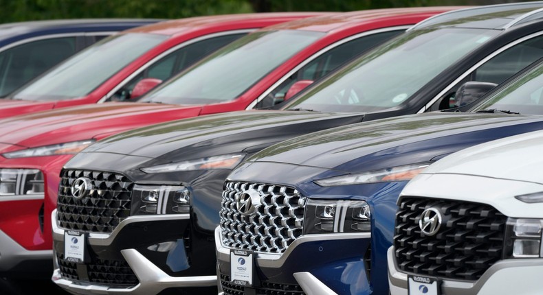 Industry experts have tips on how car-buyers can get the best deal in 2023.AP Photo/David Zalubowski