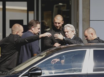 Mračna tajna slavne porodice: Sin legendarnog glumca hitno priveden, brat ga optužio za brutalno ubistvo psa