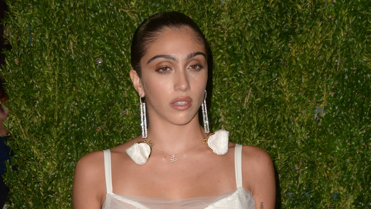 Lourdes Leon