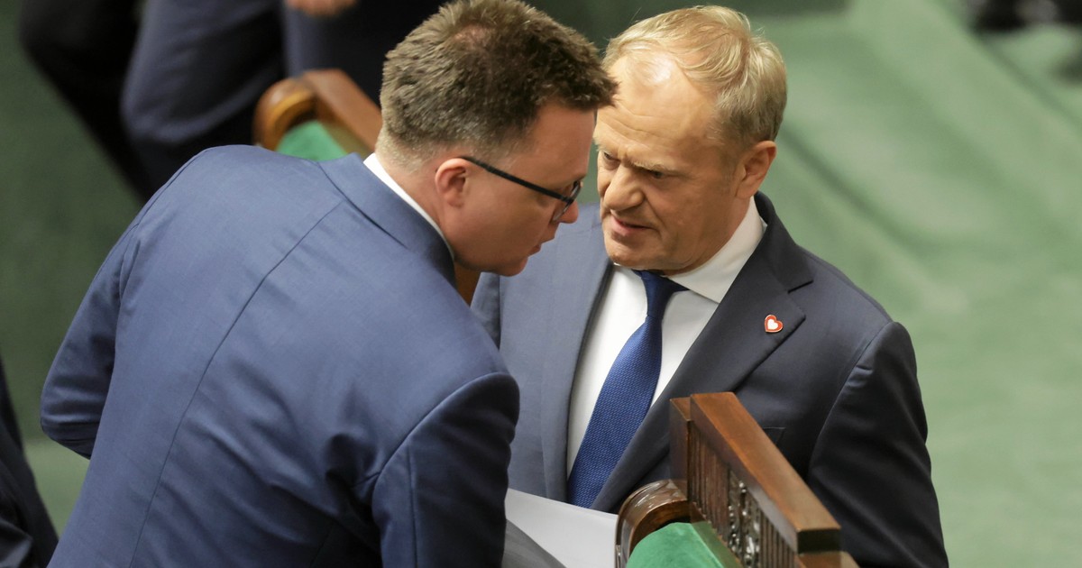 Storm in the coalition after Szymon Hołownia's night meeting. Expert: no 1  will trust him anymore