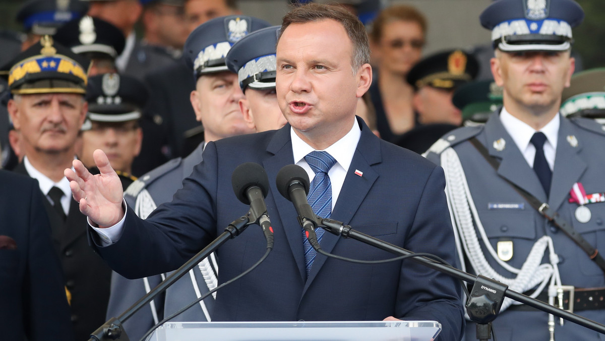 Główne obchody święta policji. W uroczystości uczestniczy m.in Andrzej Duda 