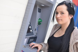Bezpieczeństwo bankomatów – jak i dlaczego cyberprzestępcy mogą je kontrolować