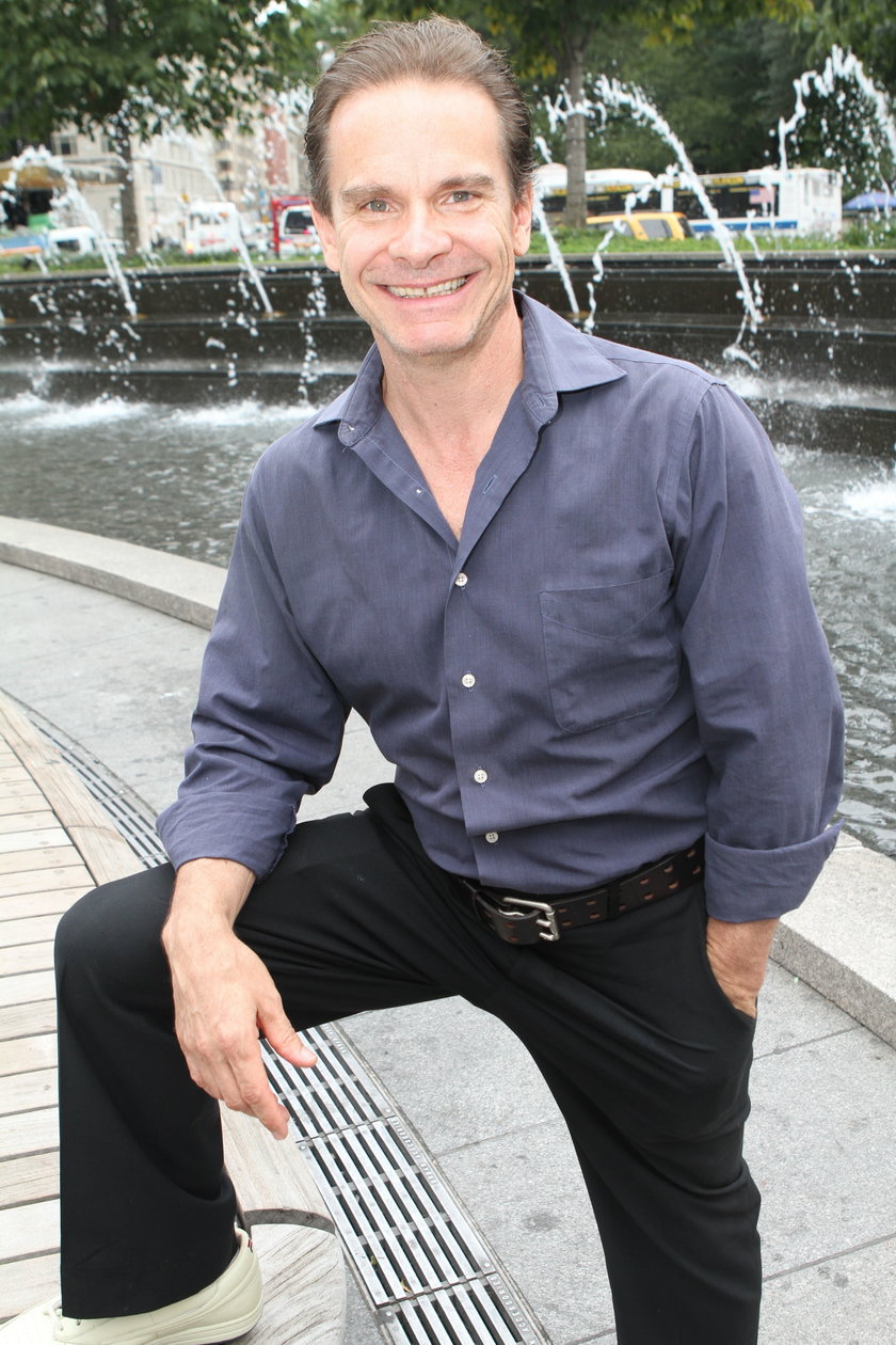 Peter Scolari