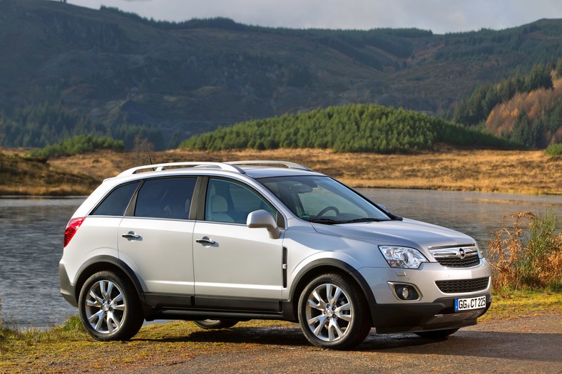 Chevrolet Captiva czy Opel Antara który SUV będzie