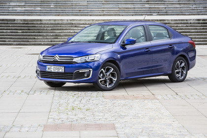 Fiat Tipo Sedan Kontra Citroen C-Elysee - Przestronne, Proste I Niedrogie (Porównanie)