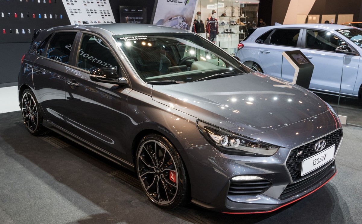 Bąk: Szybciej, bo Azjaci nas zjedzą. Hyundai i30N Fastback i Kia ProCeed GT [MOTOFELIETON]