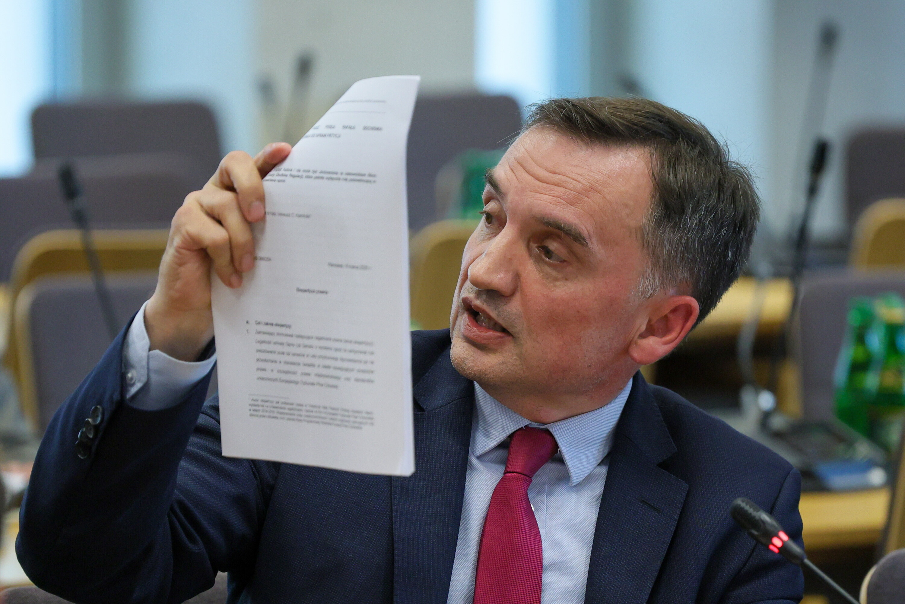 Ziobro: wniosek o przymusowe doprowadzenie przed komisję