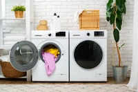 Inteligentne AGD. Sprawdzamy nowoczesne smart suszarki do ubrań