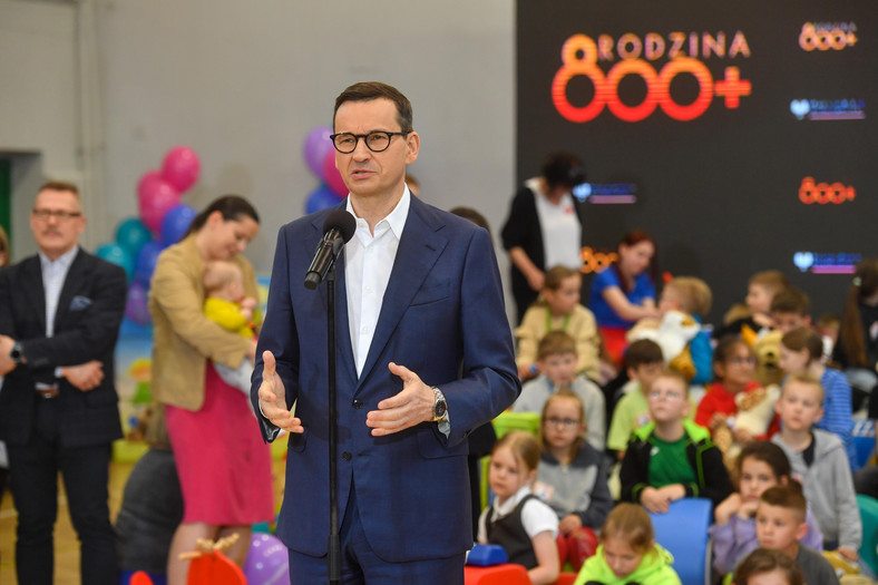 Premier Mateusz Morawiecki na konferencji prasowej z okazji Międzynarodowego Dnia Rodzin.