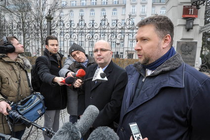 PO chce zbadania przez komisję weryfikacyjną związków Jakuba R. z politykami PiS