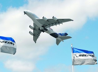 Chiński Comac może rozbić duopol Airbusa i Boeinga