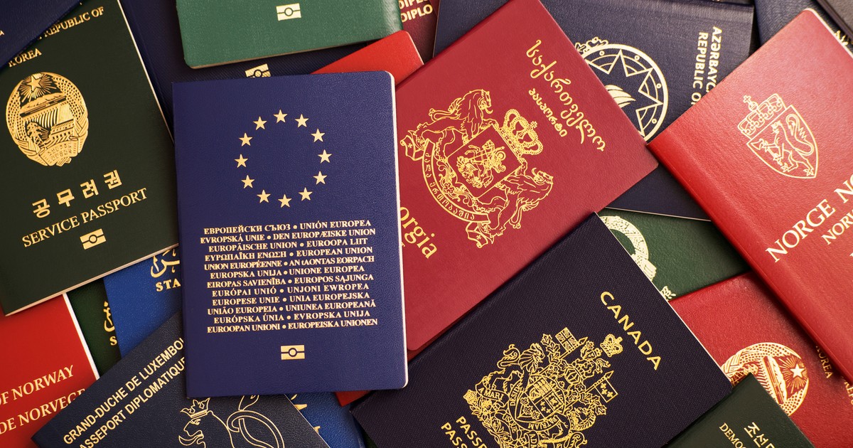 Passport Index 2021. Polski paszport jednym z najsilniejszych na