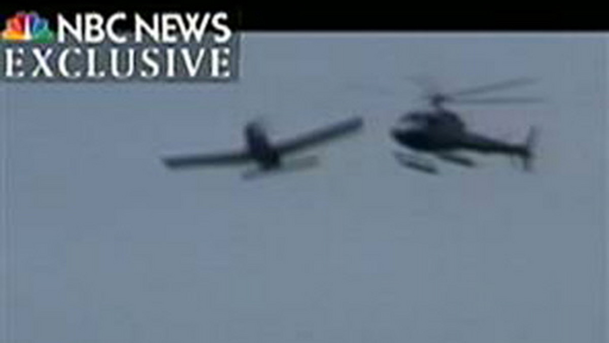 W czasie tragicznego zderzenia helikoptera z małym samolotem, mającego miejsce nad rzeką Hudson w Nowym Jorku, kontroler ruch lotniczego telefonicznie żartował na temat… grillowania martwego kota - wynika z opisywanych przez "Sky News" stenogramów rozmów.