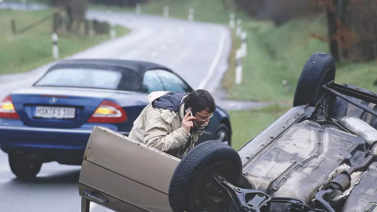 Awaria, wypadek: poznaj zasady niesienia pomocy