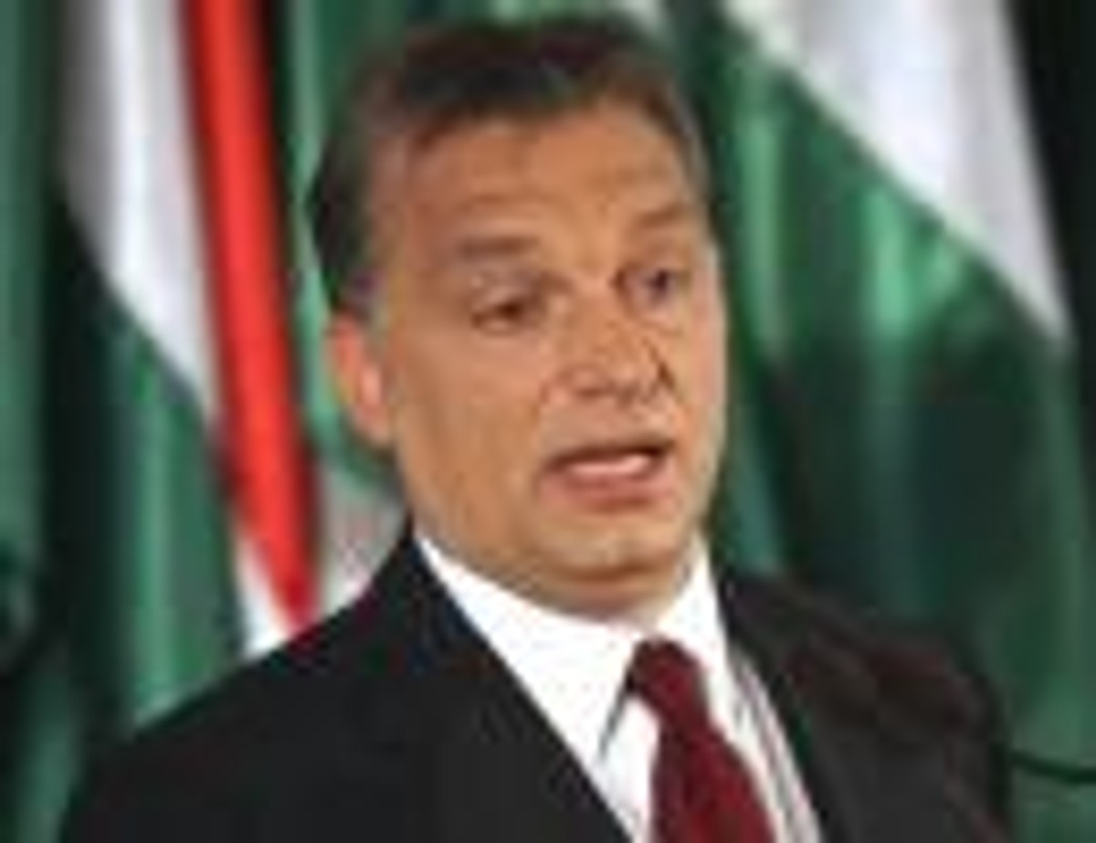Międzynarodowy Fundusz Walutowy i Unia Europejska zablokowały 20 mld euro pomocy dla Węgier, bo rząd Viktora Orbana nie zgodził się na ostre cięcia socjalne. Fot. Bloomberg