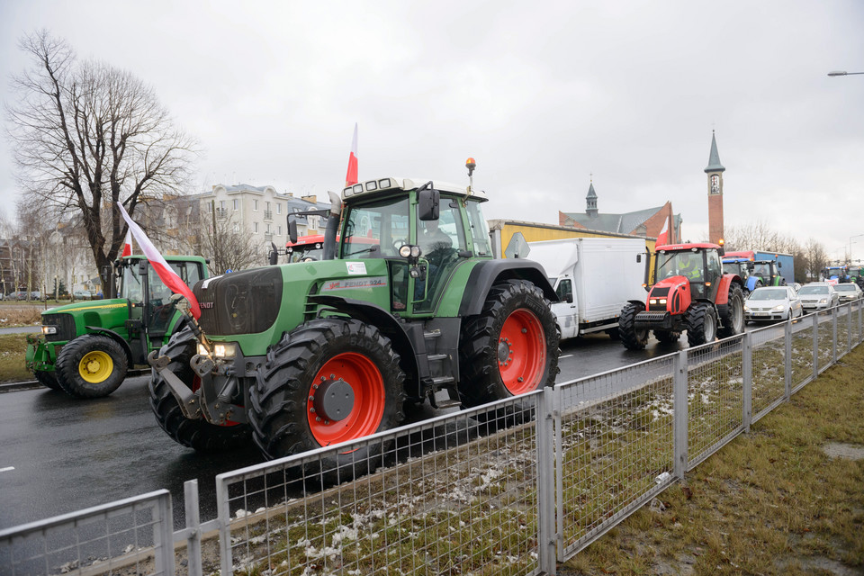 LESZNO PROTEST ROLNIKÓW BLOKADA DK NR 5 (Blokada dk nr 5)