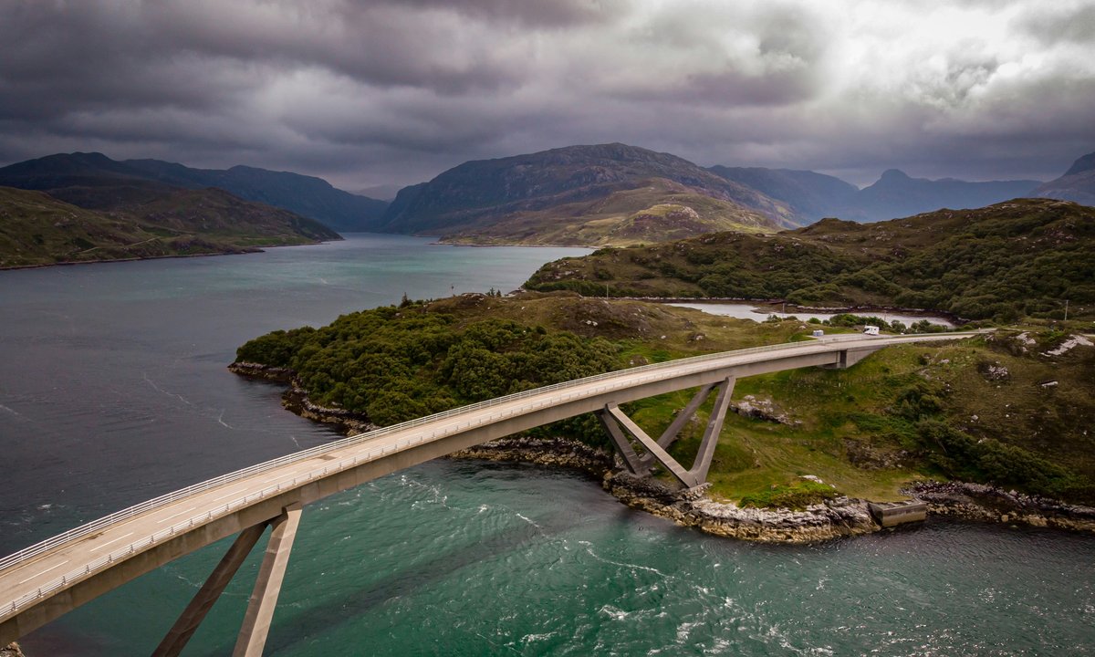"Instagramowa autostrada" jest magnesem dla turystów. Wypadków niestety też