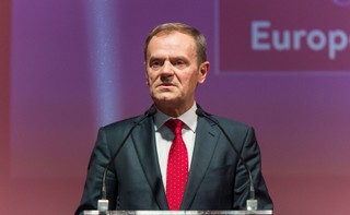 Tusk: Dobrze byłoby gdyby władza w Polsce pokazała, że może się cofnąć