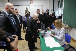 Skwieciński: Polityczna przemoc niebezpiecznie blisko