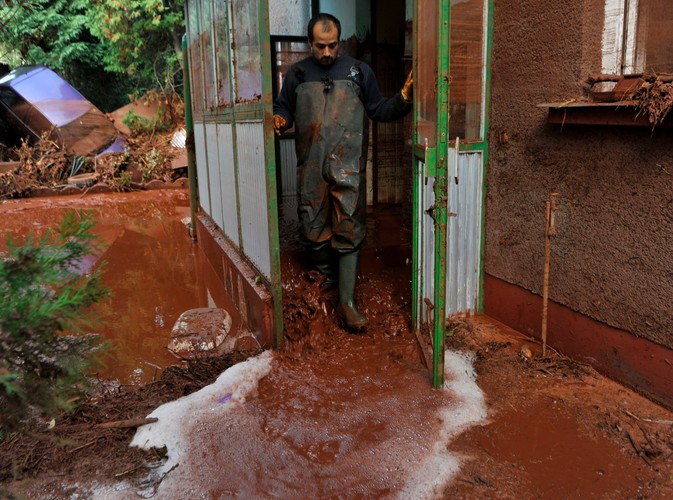 Toksyczna maź zabija na Węgrzech