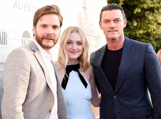 Dakota Fanning, Luke Evans és Daniel Brühl