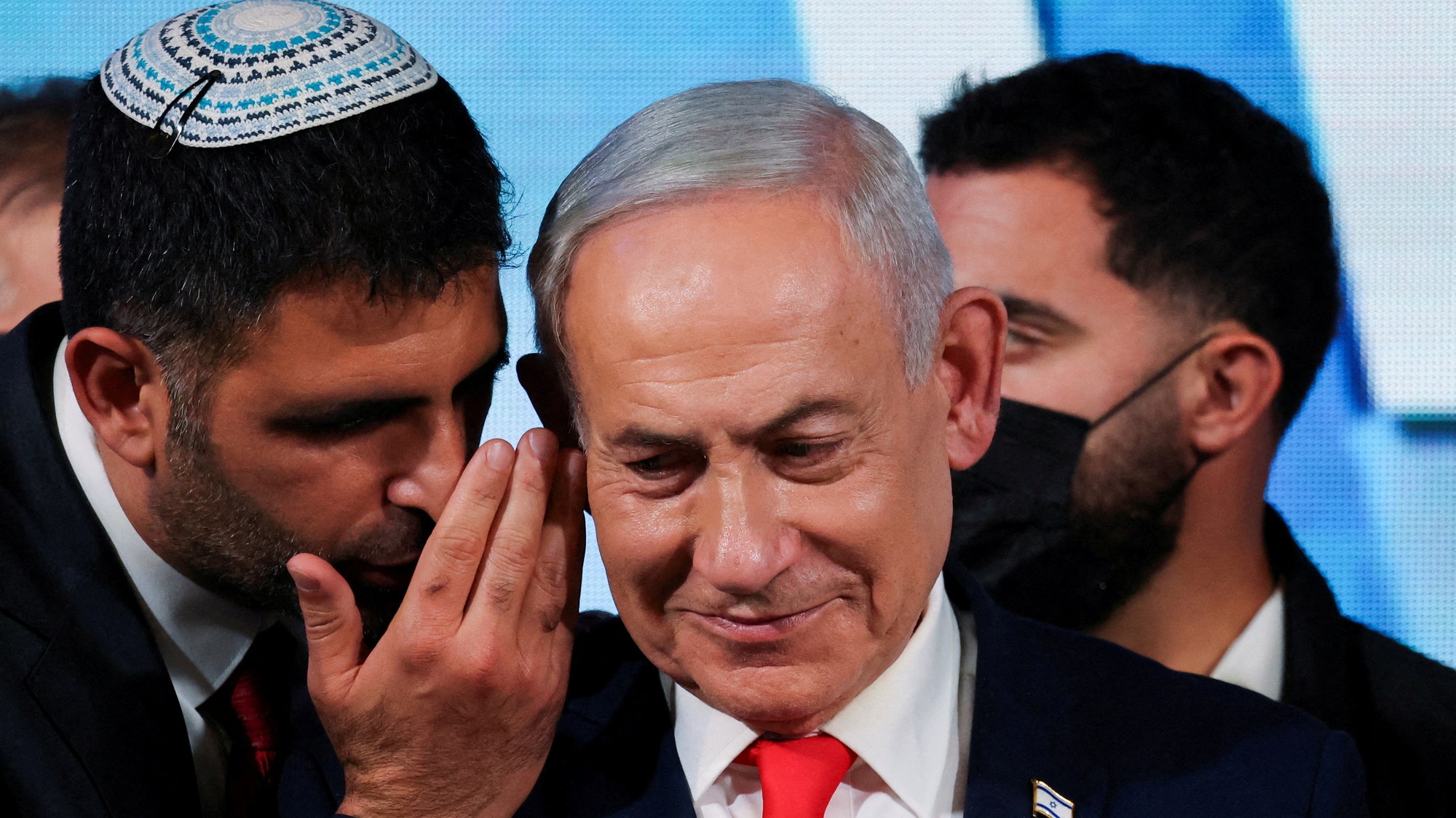 Tesné víťazstvo Netanjahuovej strany Likud