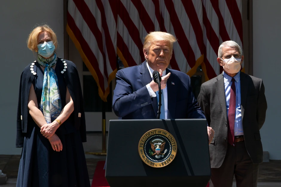 Donald Tramp Debora Berks Entoni Fauči