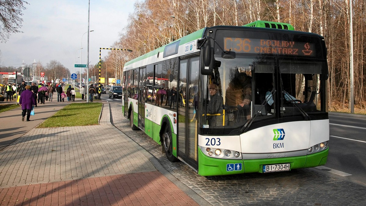 Od 1 sierpnia w Białymstoku nie będzie potrzeby każdorazowego logowania się do systemu przez użytkowników elektronicznych kart miejskich, które służą jako bilety w autobusach. Do 300 zł wzrosną też kary za brak ważnego biletu.