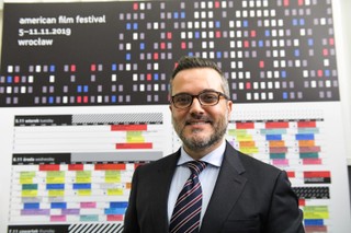 Bix Aliu jako charge d'affaires pokieruje ambasadą USA w Polsce do czasu nominacji nowego ambasadora