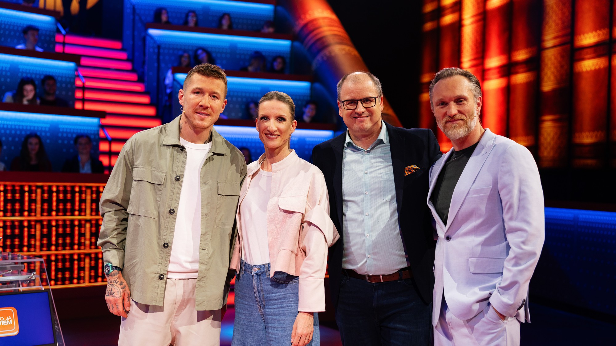 Vedomostná šou Čo ja viem - Juraj Kucka, Adela Vinczeová, Marcel Merčiak a Marián Mitaš.