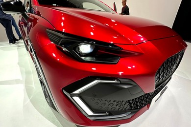 Nowe Renault wjeżdża do Polski. Silnik 1.2 zapewnia 1450 km zasięgu. Ceny?