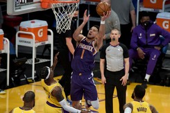 Liga NBA: Emocje w Charlotte. 'Szerszenie' przegrały po dogrywce