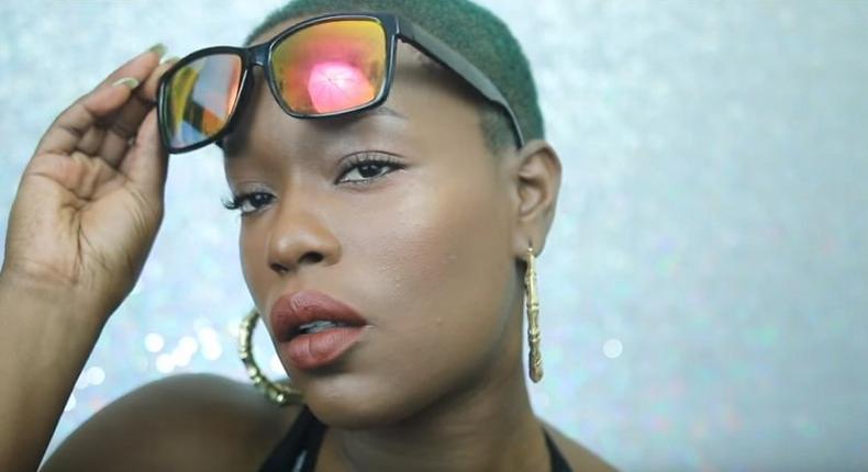 Destiny Godley shows off a matte glowing makeup look for oily skin