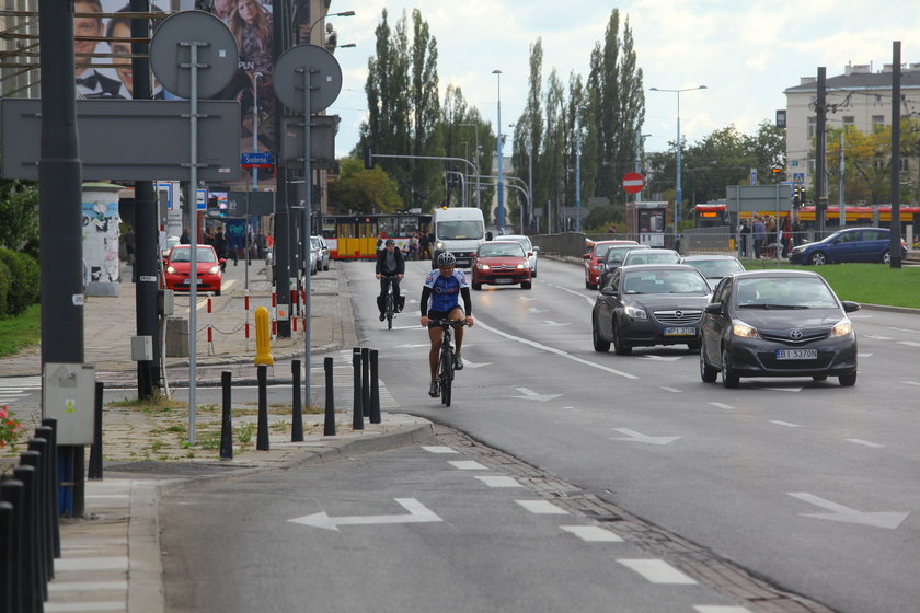 Rowerzyści apelują do dyrektora Zarządu Dróg Miejskich - Chcemy więcej ścieżek rowerowych