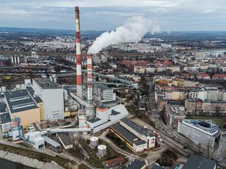  Polska od dawna utrzymuje stanowisko, że wysokie ceny CO2 są napędzane przez spekulantów i wezwała Unię Europejską do interwencji na rynku