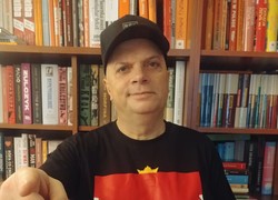 Krzysztof Skiba o szczepieniach celebrytów: Pinokio rozgrywa to politycznie