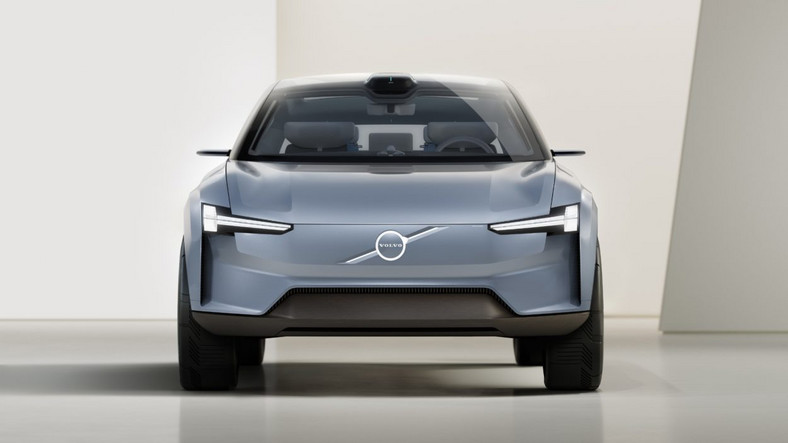 Volvo Concept Recharge 2021