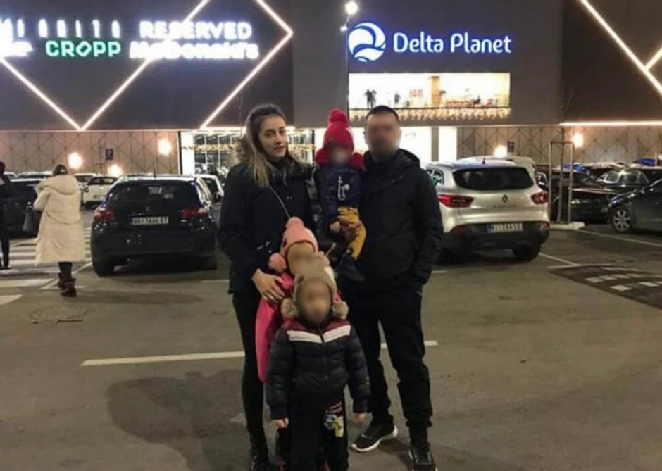 Jelena Vuković sa porodicom