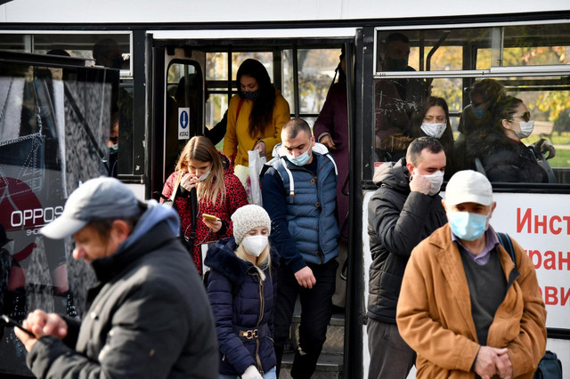 Masks remain the first and most important measure in the fight against the crown