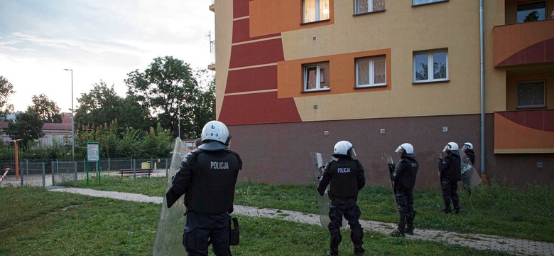 Ratownicy kontra policja. Kiedy i gdzie zmarł 34-latek z Lubina?