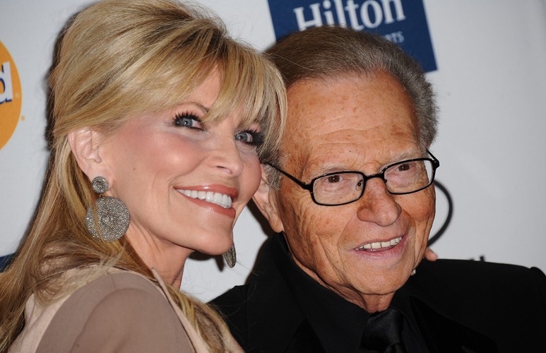<b>Larry King</b> - jest warty 150 mln dol.