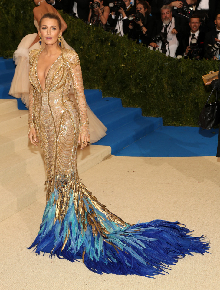 USA MET GALA RED CARPET (2017 Metropolitan Museum of Art Costume Institute Benefit - Red Carpet)