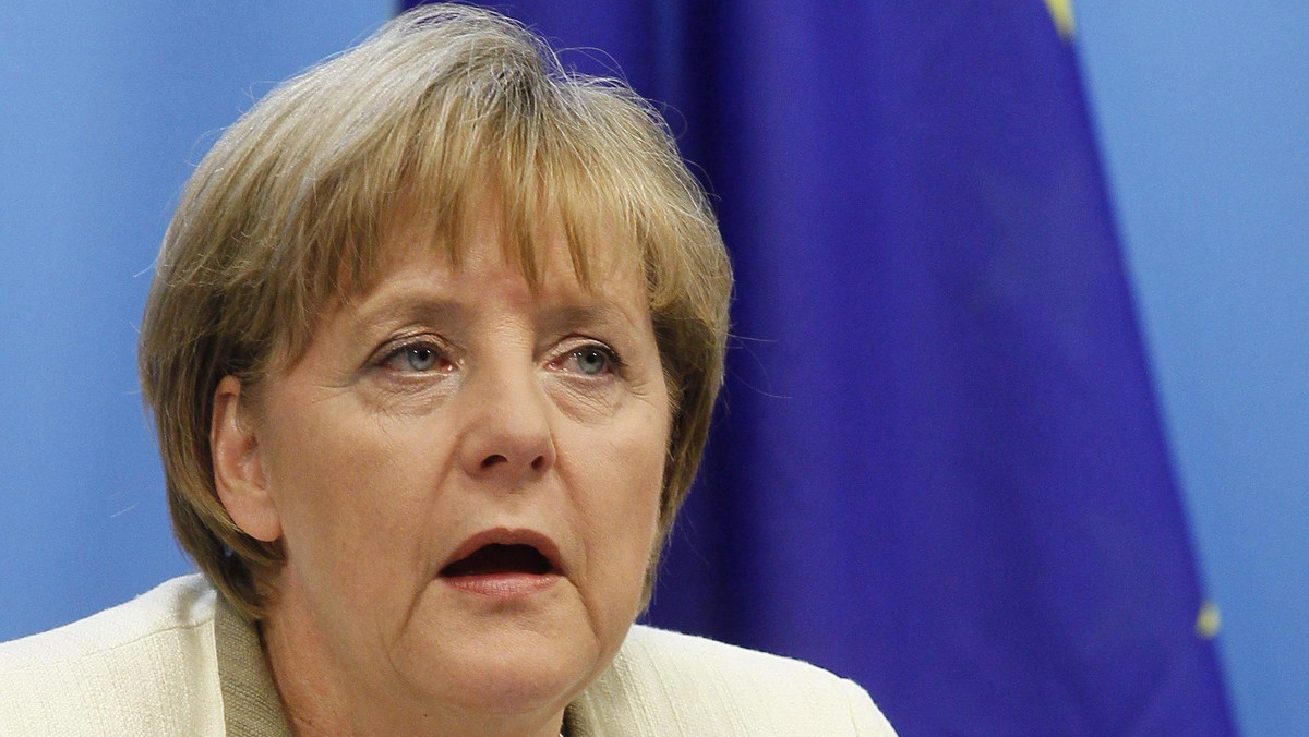 Berlin, Paryż, Rzym i Londyn chcą jak najszybszej realizacji ustaleń szczytu strefy euro z 21 lipca - podał rzecznik niemieckiej kanclerz Angeli Merkel. Tego dnia odbyła się seria konsultacji przywódców na temat sytuacji na rynkach finansowych.