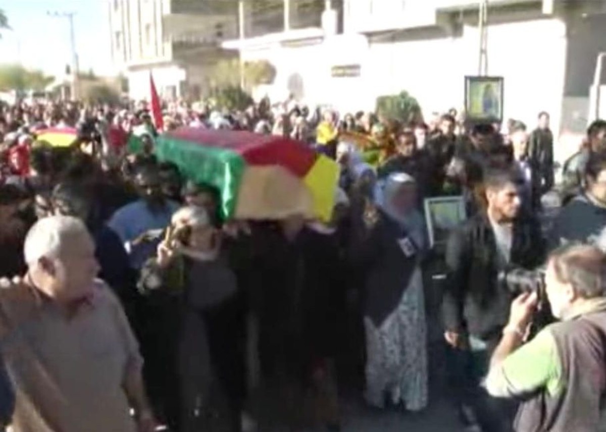 Pogrzeb 19-letniej Perwin Mustafa Dihap