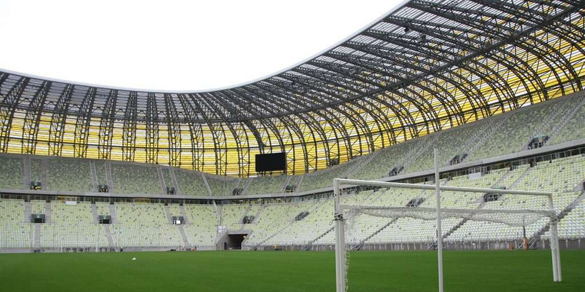 Na stadionie już można grać