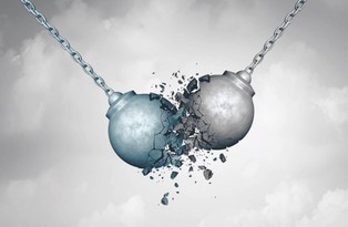 Wybory parlamentarne 2023 i liderzy bulteriery. W tej kampanii hamulców nie będzie